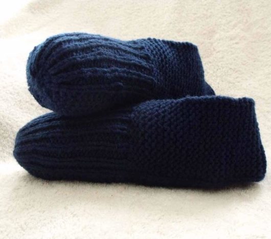 How to knit adult slippers - Free Knitting Pattern