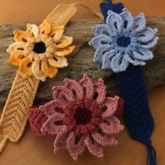 Crochet Jewelry - Flower and Friendship Bracelet