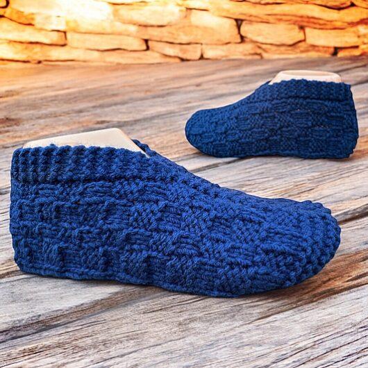 Knitted Slippers for Men - FREE Knitting Pattern