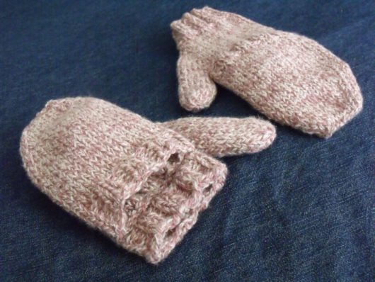 Knitted flip mittens