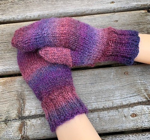 How to Knit Texting Mitts - Knitting Pattern