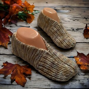 How to knit adult slippers - free knitting pattern