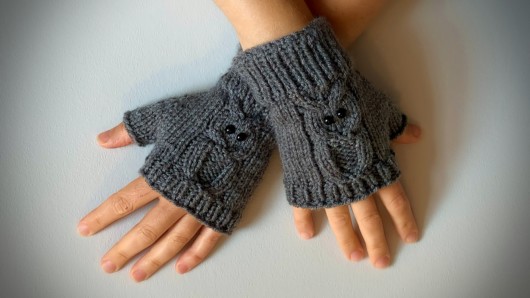 grey owl knitted fingerless gloves
