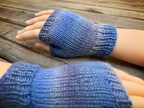 knitting pattern - How to knit fingerless gloves