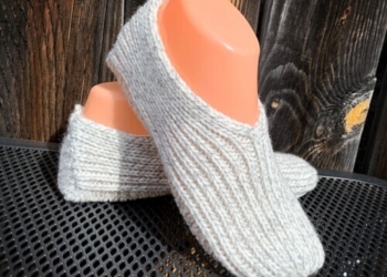 Super Simple Easy to Knit Slippers – Great Knitting Pattern for Beginners