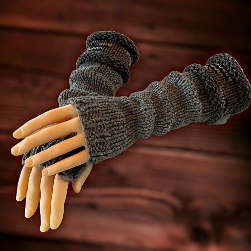 How to Knit Long Fingerless Gloves - FREE Knitting Pattern