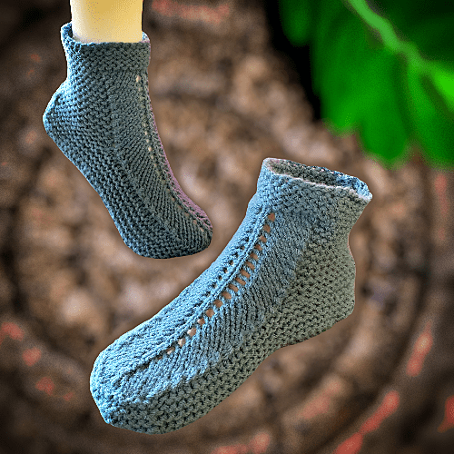 Chevron Stripe Knitted Slipper Pattern - Moccasin Style