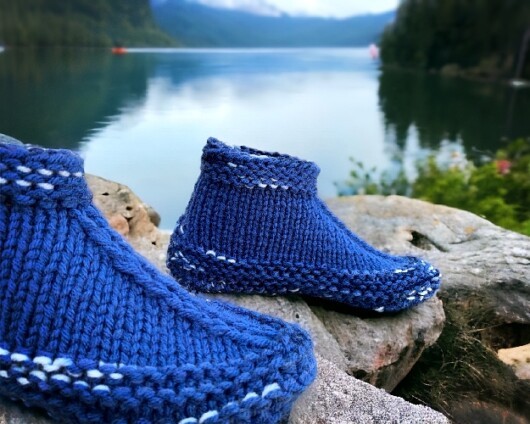 Adult Cuffed Bootie - Knit on Straight Needles with thick yarn