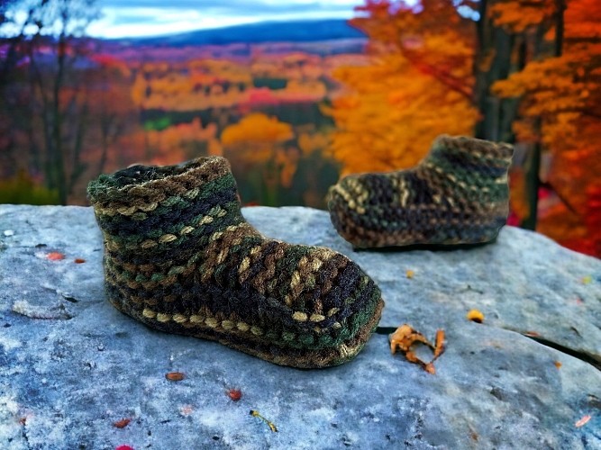 Ravelry: 3 Button Childrens Slipper Boots pattern by Christine Grant