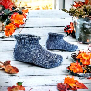 knitted cozy cuff slippers - free knitting Pattern