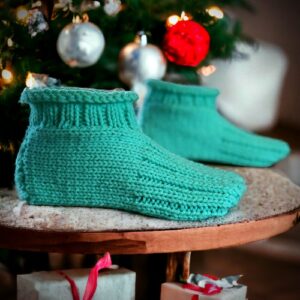 knitted cozy cuff slippers - free knitting Pattern