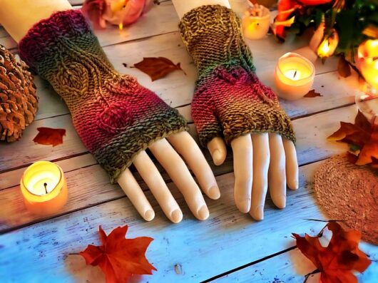 Autumn leaf half gloves - fingerless glove knitting pattern