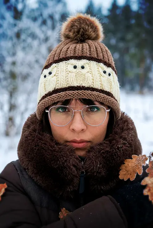 Knit flat owl bobble beanie hat - free knitting pattern