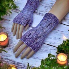 free knitting pattern fingerless gloves - zigzag elegance