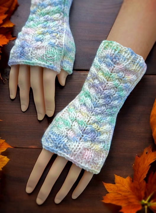 Easy to knit cable fingerless gloves