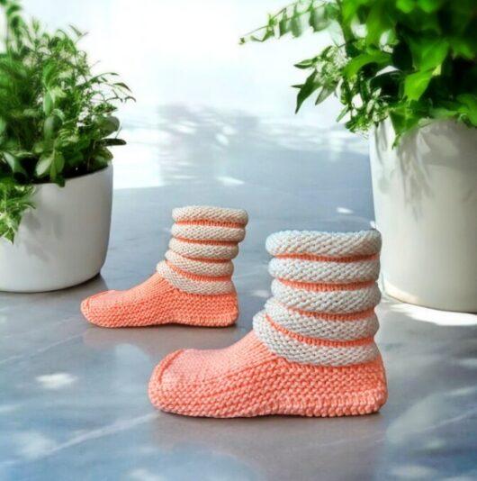 Flat Knit Slippers with a Puffy Cuff knitting pattern