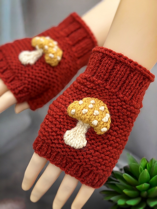 Mushroom fingerless glove knitting pattern sample