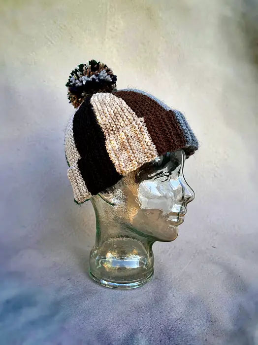 Easy knit bobble beanie made with scrap yarn