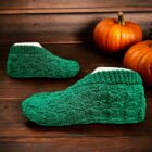 Knitted Slippers for Men - FREE Knitting Pattern