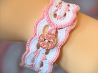 Pink Waves Bracelet - FREE Crochet Pattern